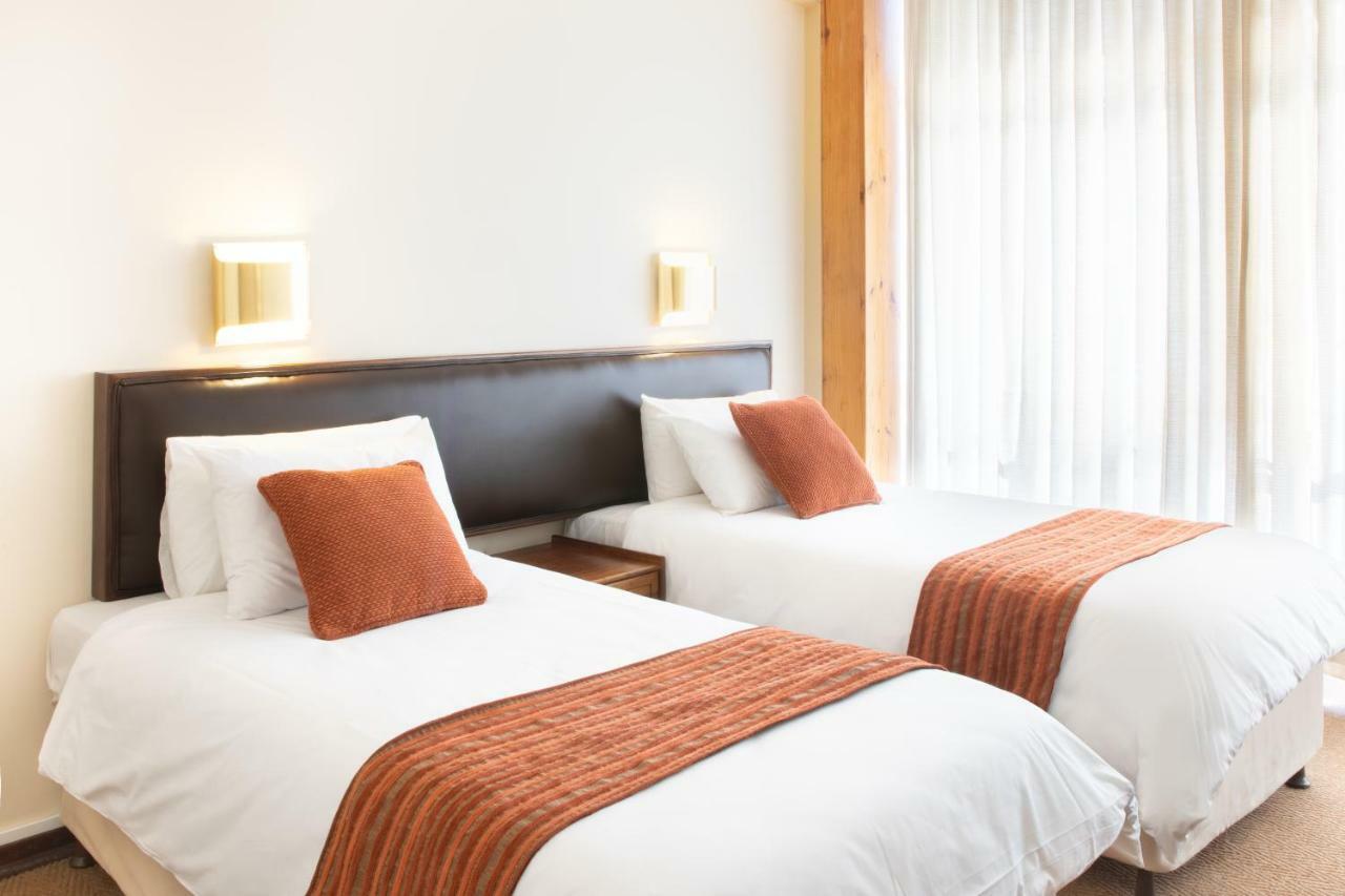 Elgro Hotel Почефструм Екстер'єр фото